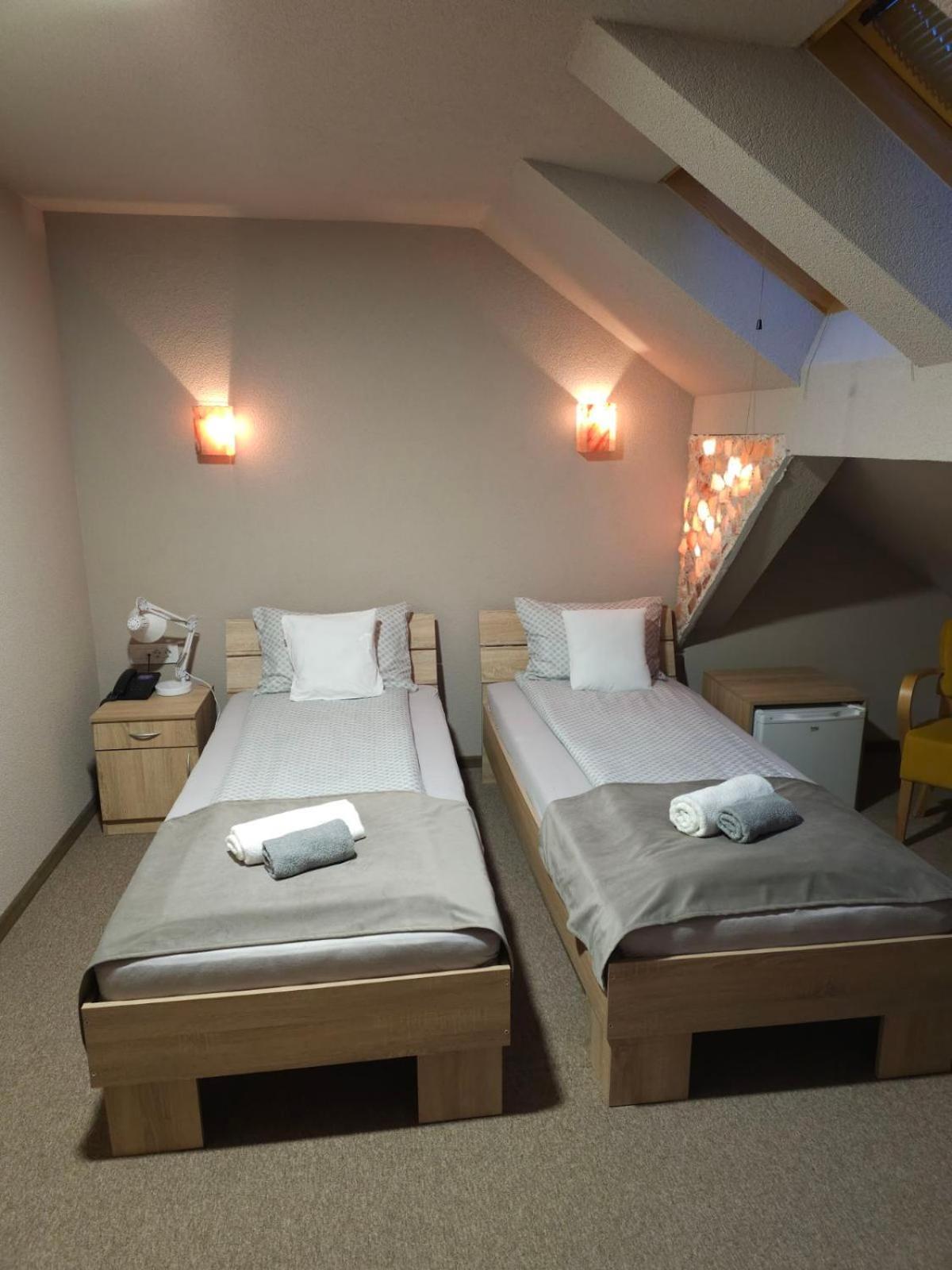 Fantastico Exlcusive Hotel Senta Exterior foto
