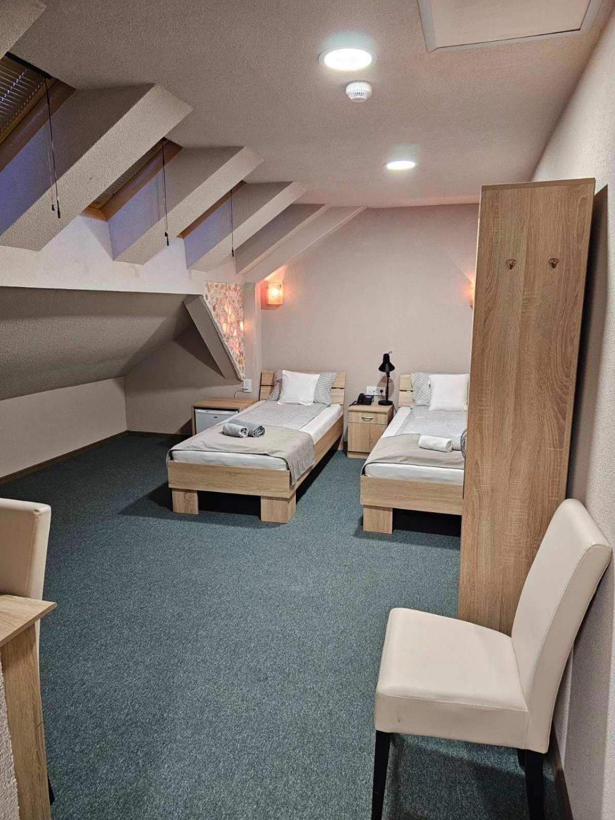 Fantastico Exlcusive Hotel Senta Exterior foto